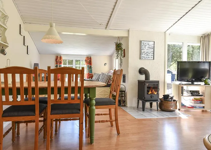 Two-bedroom In Casa de Férias Ringkøbing
